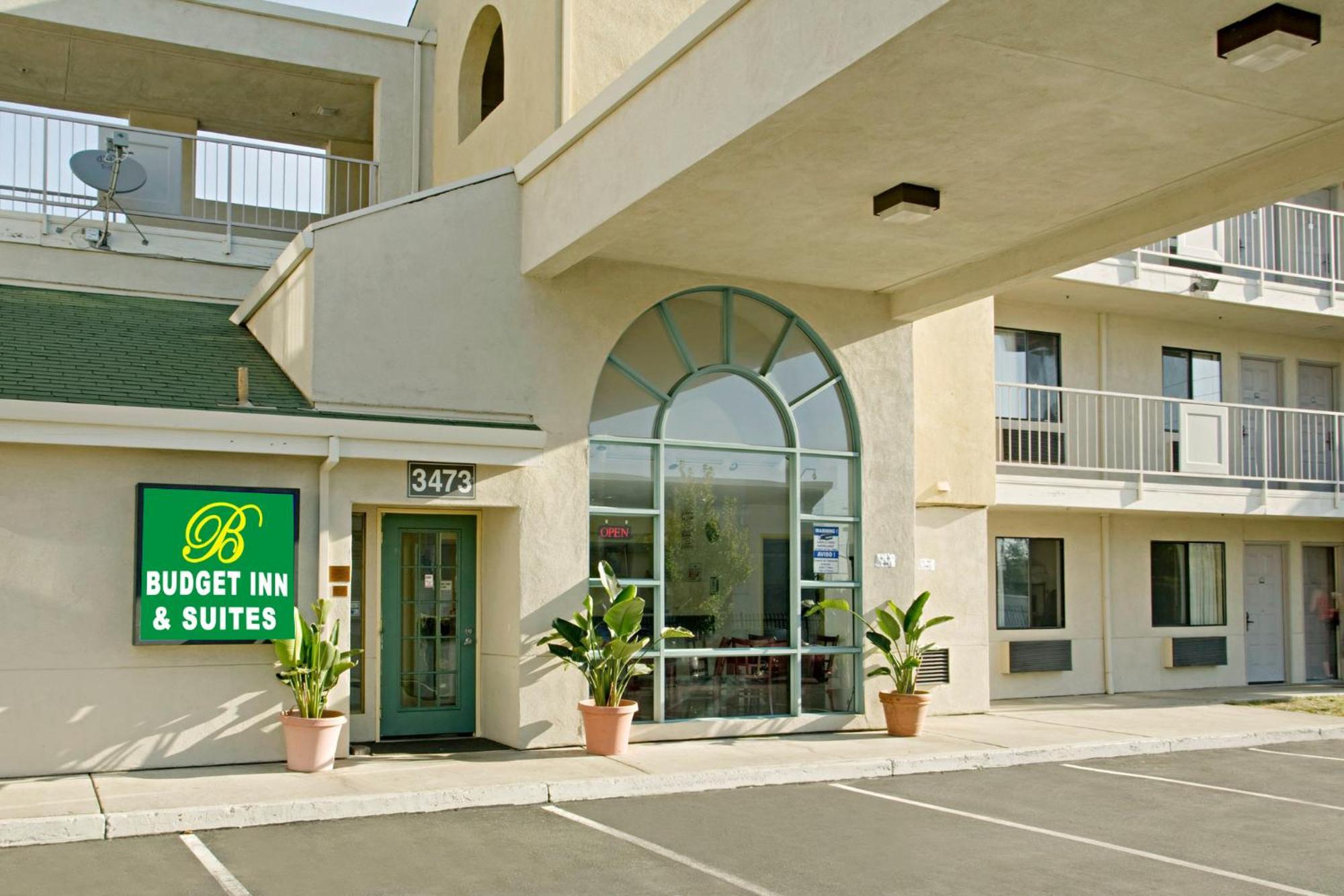 Budget Inn And Suites Stockton Yosemite מראה חיצוני תמונה